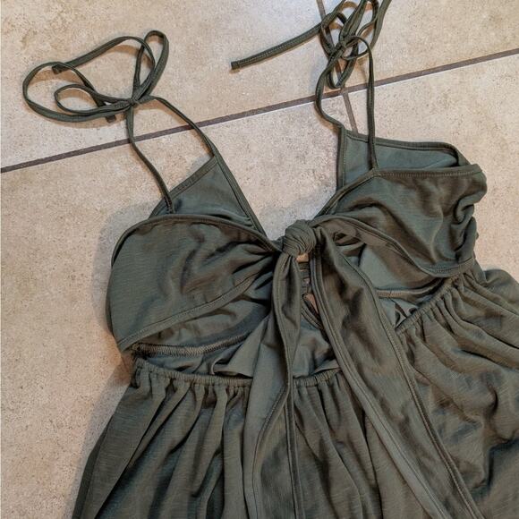 Strappy Olive Green Tie Back Maxi Dress - Picture 7 of 8